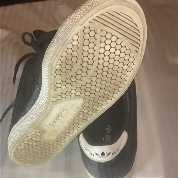 Adidas - Picture 5 of 6